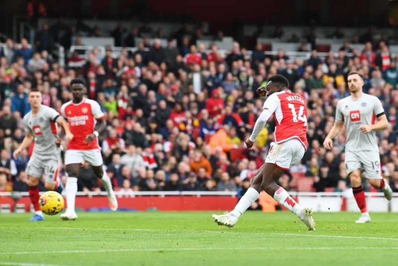    Arsenal vs Sheffield United 5-0: Eddie Nketiah mencetak hat-trick dalam pertandingan ini