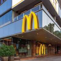 Ada Aksi Bela Palestina, McDonalds dan Starbucks Sarinah Tutup