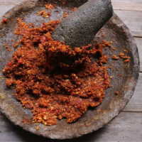 Resep Bumbu Pecel Khas Kediri: Pedas, Gurih, Tahan Lama