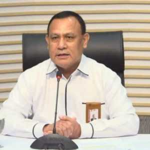 Presiden Jokowi Berhentikan Firli Bahuri dari KPK