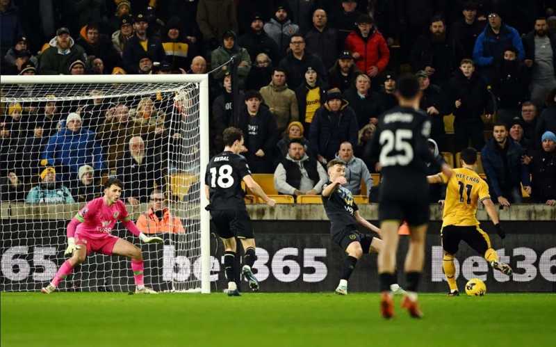     Wolverhampton Wanderers vs Burnley 1-0: Gol semata wayang dari Hwang Hee-chan membawa Wolves meraih kemenangan di lanjutan Liga Inggris (premierleague.com)