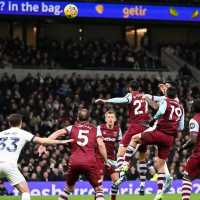 Liga Inggris: Everton Hancurkan Newcastle, Tottenham Lanjutkan Tren Tanpa Kemenangan