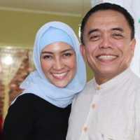 Model Steffy Burase Umumkan Perceraian dengan Eks Gubernur Aceh Irwandi Yusuf