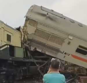 Dugaan Penyebab Kecelakaan KA Turangga vs KA Baraya: Miskomunikasi Hingga Sinyal