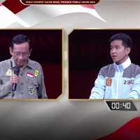 Lontarkan Istilah Asing 'Greenflation', Gibran Sindir Gelar Profesor Mahfud MD