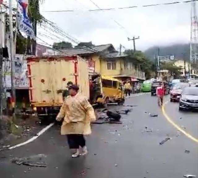 Kronologi Kecelakaan Beruntun 9 Kendaraan Di Jalan Raya Puncak, 14 ...