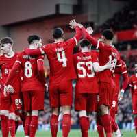 Piala FA: Liverpool Menangi Drama 7 Gol, Man United Susah Payah Hajar Klub Divisi 4