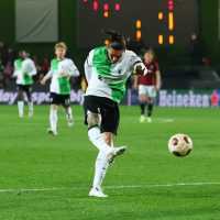 Hasil Liga Europa: Liverpool-Roma Pesta Gol, Milan Menangi Drama 6 Gol