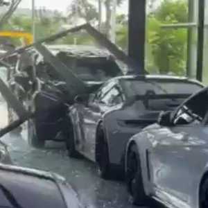 Pengemudi Xpander Penabrak Porsche Diamankan, Polisi: Diduga Dalam Pengaruh Alkohol