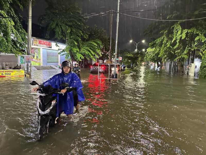 Cuaca Ekstrem, Banjir Dan Tanah Longsor Kepung Semarang