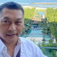 Aktor Donny Kesuma Dilarikan ke ICU Rumah Sakit Karena Serangan Jantung