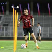 Bek Timnas Indonesia Jay Idzes Debut di Liga Italia: Cetak Rekor Tapi Bikin Panik STY