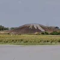 Muncul Gunung Baru di Tengah Sawah Usai Gempa M 6,5 Tuban, Ini Kata Badan Geologi
