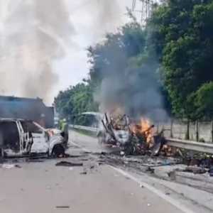 KNKT Ungkap Penyebab Kecelakaan Maut KM 58 Tol Cikampek: Sopir Lelah, Gran Max Ilegal