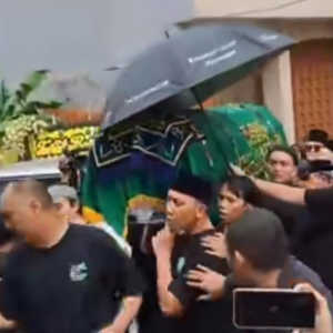 Insiden Saat Pemakaman Babe Cabita: Rombongan Diklakson, Oki Rengga Langsung Murka