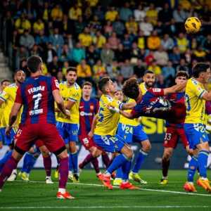 Hasil dan Klasemen Liga Spanyol: Real Madrid dan Barcelona Kompak Menang