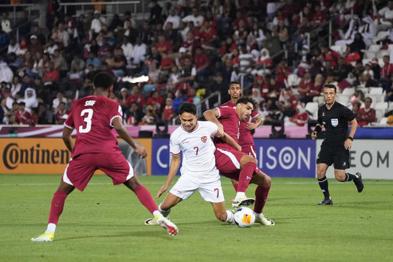     Piala Asia U-23 2024: Qatar U-23 vs Indonesia U-23 2-0: Indonesia mengakhiri pertandingan dengan 9 pemain