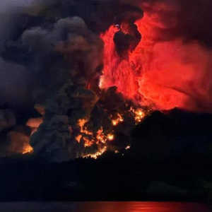 Gunung Ruang Meletus, PVMBG Rilis Peringatan Bahaya Tsunami
