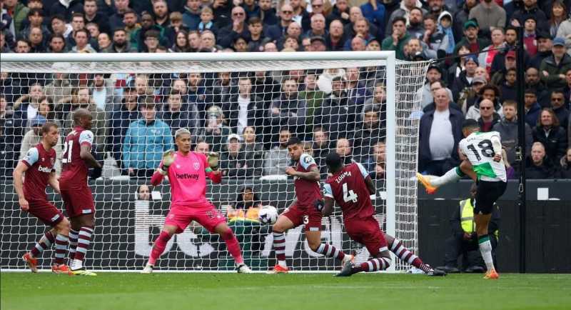     West Ham United vs Liverpool 2-2: sepakan Cody Gakpo membuat pemain Tha hammers mencetak gol bunuh diri (premierleague.com)