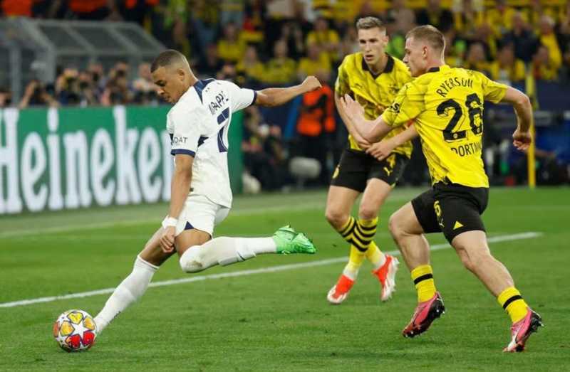     Borussia Dortmund vs Paris Saint-Germain 1-0: Kylian Mbappe gagal mencetak gol di leg I semifinal Liga Champions (uefa.com)