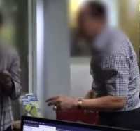 Viral Pria Robek Tas Hermes Usai Disuruh Bea Cukai Bayar Pajak Rp 26 Juta