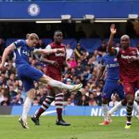 Hasil dan Klasemen Liga Inggris: Arsenal-Man City Bersaing, Chelsea Geser Man United