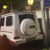 Mercedes Benz Tabrak Avanza Hingga Innova di Medan, 2 Orang Jadi Korban