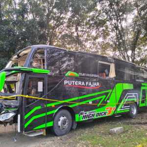 Sopir Bus Putera Fajar Jadi Tersangka Kecelakaan Maut Subang, Terancam 12 Tahun Bui