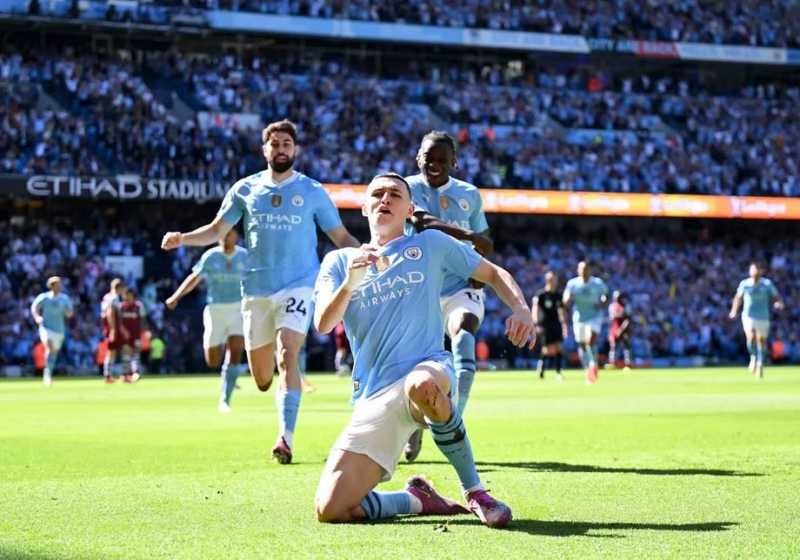     Manchester City vs West Ham United 3-1: Phil Foden mencetak dua gol untuk membawa Man City meraih gelar juara Premier League ke-4 secara beruntun (premierleague.com)