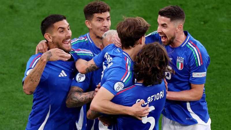     Italia vs Albania 2-1: Timnas Italia menang dramatis atas Albania usai tertinggal di detik ke-23 (uefa.com)