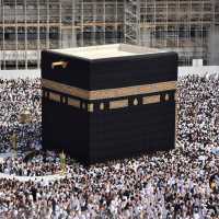 Sejarah Kakbah, Tempat Sholat Pertama di Muka Bumi