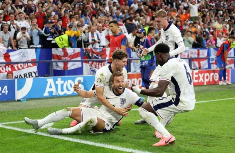    Inggris vs Slovakia 2-1: The Three Lions menang dramatis atas Slovakia lewat gol yang dicetak Jude Bellingham dan Harry Kane dan membawa Inggris ke 8 Besar Euro 2024 (uefa.com)