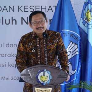 Polemik Dekan FK Unair Penolak Dokter Asing Dicopot, Rektorat dan Kemenkes Buka Suara