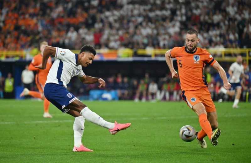     Belanda vs Inggris: Ollie Watkins mencetak gol kemenangan untuk The Three Lions (uefa.com)