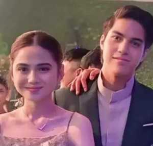 El Rumi-Syifa Hadju Jadi Sorotan Saat Pernikahan Thariq-Aaliyah, Resmi Pacaran?