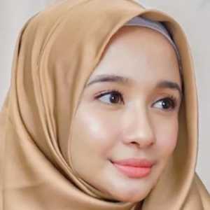 Heboh Ustaz Nuzul Dzikri Nikahi Artis Laudya Cynthia Bella