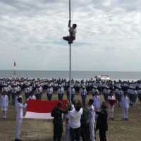 Joni Pemanjat Tiang Bendera di HUT RI Tak Lulus TNI, Istana Buka Suara