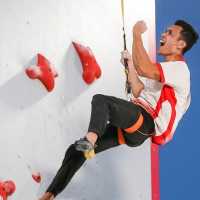 BREAKING NEWS: Veddriq Leonardo Sumbang Emas Pertama Indonesia di Olimpiade 2024