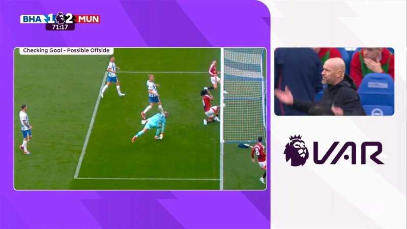     Brighton and Hove Albion vs Manchester United 2-1: Gol Joshua Zikrzee dianulir wasit usai VAR melihat ada pelanggaran offside (premierleague.com)