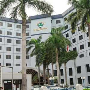 RS Medistra Beri Sanksi ke Pegawai yang Larang Pegawai Berhijab