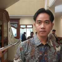 Absen di Kertanegara, Gibran Hadir di Pembekalan Calon Menteri di Hambalang