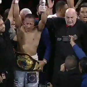 Pukul KO Petinju Argentina di Ronde 9, Daud Yordan Rebut Lagi Sabuk Juara Dunia