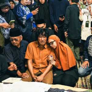Pilu Ikang Fawzi Ditinggal Marissa Haque: Allah Memanggilnya, Saya Ikhlas