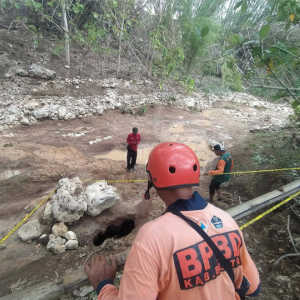 Lubang Misterius Sedot Air Sungai Kalisat Blitar, Ini Penjelasan Ahli Geologi ITS