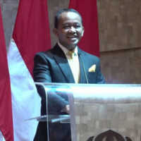 UI Minta Bahlil Lahadalia Perbaiki Desertasi dan Minta Maaf