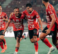 Hasil BRI LIga I: Semen Padang Tahan Persebaya, Bali United Hajar Persija