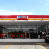 Ratusan Gerai Alfamart Tutup Sepanjang 2024, Apa Penyebabnya?