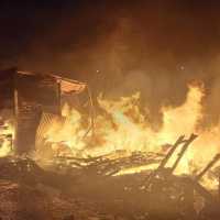 6 Rumah dan 1 Kantor Kelurahan di Jakut Terbakar Gegara Petasan, 1 Warga Jadi Korban