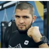 Legenda Hidup UFC Khabib Nurmagomedov Diusir dari Pesawat, Ini Respons Maskapai