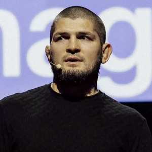 Tak Minta Maaf, Maskapai Klarifikasi Usir Khabib Nurmagomedov dan Kembalikan Tiket
